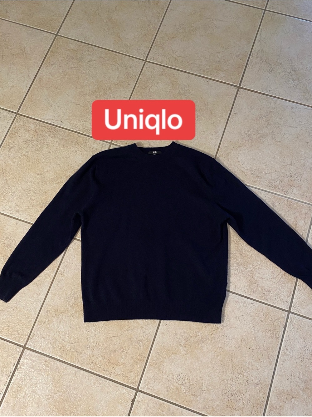 Uniqlo Men’s 100% Cashmere Navy Crewneck Sweater